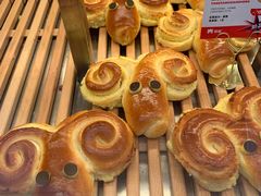 -熊治面包(镇江苏宁广场店)