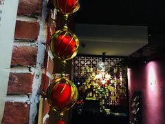 -香巴拉云南餐厅(华莱坞店)