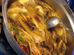 鲜人参锅底-千岛蚝高压锅生蚝·人参火锅(白云万达店)