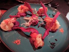 煎虾配紫薯泥薯片及姜味柠檬汁-AZUL by FUEL蓝色·法式酒馆(琶醍店)