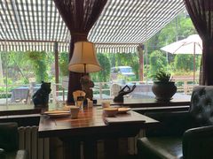 靠窗位-Local泰莲庭(虹鳟鱼店)