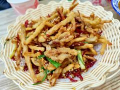 -江城燕子大排档(江汉路步行街店)