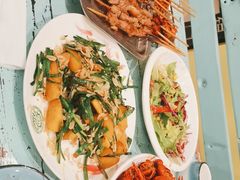 -天津乾毓德饭庄·清真传统炒菜·海鲜烧烤(咸阳路店)