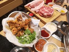 -江南猪肉商会无限续吃(弘大店)