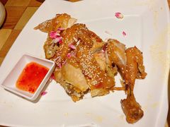 -蜜桃餐厅·伴山(绿宝广场店)