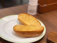 蒜香蜗牛加面包-萨莉亚意式餐厅(杭州滨江天街店)