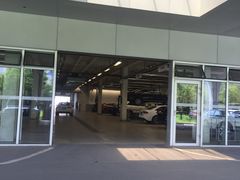 -成都华星名仕奥迪4S店(龙潭寺店)