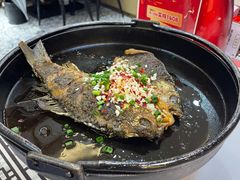 -靓虾二哥长沙地标小龙虾(五一广场店)