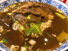 红烧牛肉面-竹青胶东摔面(黄岛开发区店)