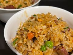 三鲜海肠捞饭-东莱馋房(陆家嘴店)