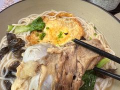 -粉观右江西鲜辣米粉(天地店)