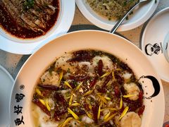 -江渔儿酸菜鱼(港湾1号店)