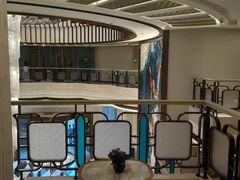 -浅深(世茂滨江精品店)