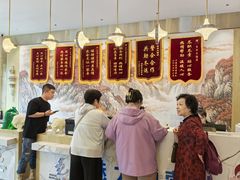 -贝尔大酒店(海拉尔伊仕丹购物广场店)