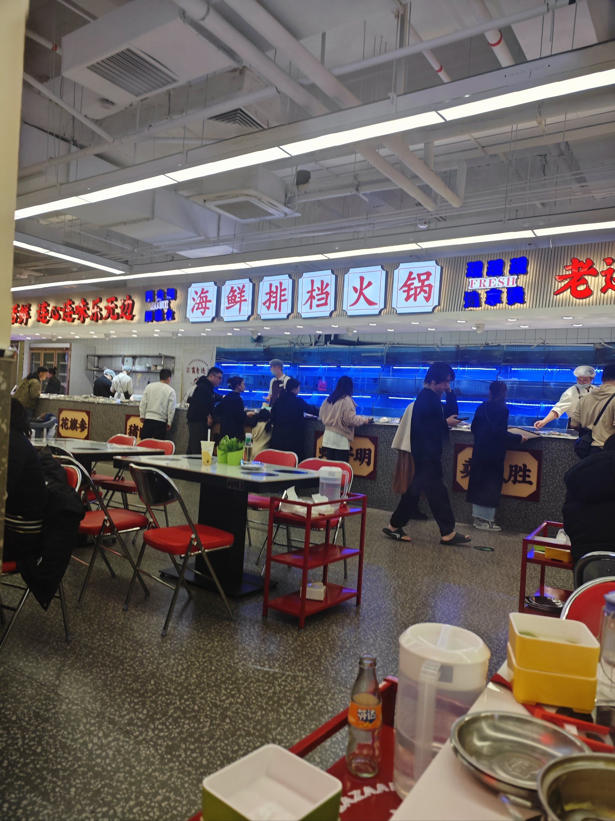 海鲜大排挡,环境挺好,服务挺好,实惠