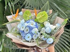 -花间阁鲜花气球连锁(两路口上清寺急市救中心店)