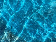 -海豚湾梦幻水上乐园