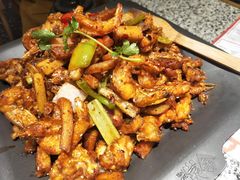 -炭舍干锅·烤鱼(扬名广场店)