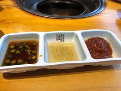 -唯成•韩国炭火烤肉 유성고기