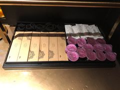 -铭牛烧肉·和牛海鲜自助(高新月牙湖店)