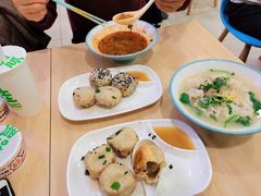 双拼生煎-小杨生煎(成山巴黎春天店)