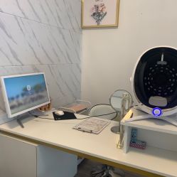 -凡碧诗毛孔收细