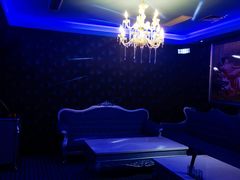 -K歌之王量贩式KTV(洪楼店)