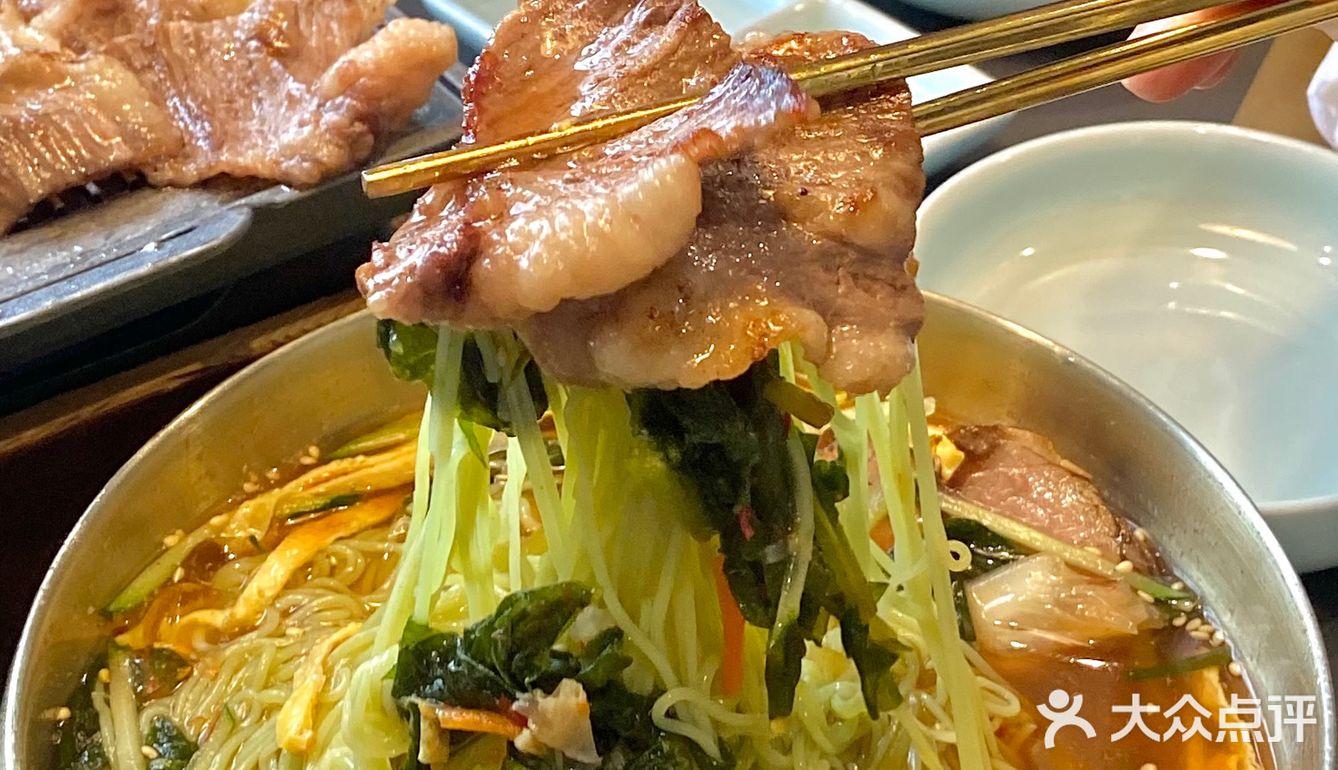 延吉高品质烤肉店|正月馆