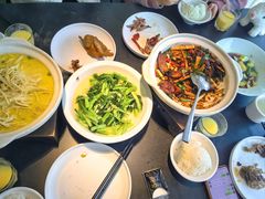 -鸽子侯·家宴·平价海鲜(市图书馆店)