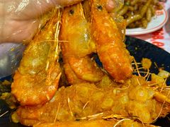 -威记烧嘢·南宁烧烤·超级生牛(绿地店)