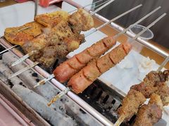 -胡记烧烤(黄山新村总店)