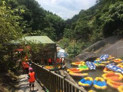 -平江沱龙峡漂流