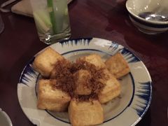 -Cuc Gach Quan Restaurant