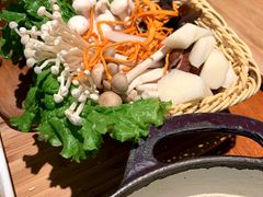 菌菇拼盘-黑鸡小馆(金源店)