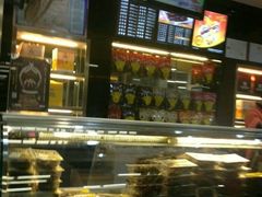 -周黑鸭(江汉路店)