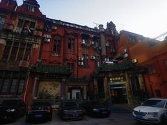 -梅龙镇酒家(南京西路总店)