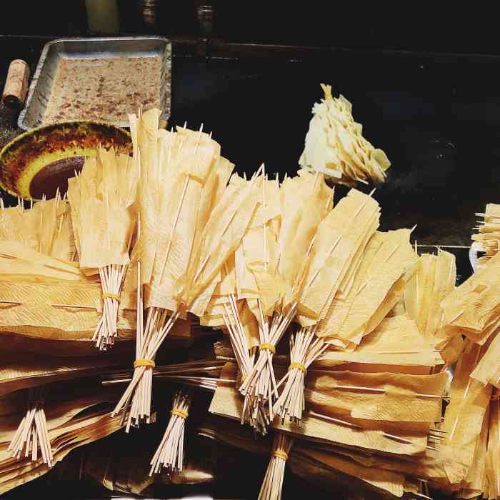 铁板烤豆皮-"啊啊啊啊好咸啊……味道好但是口味太重了[.