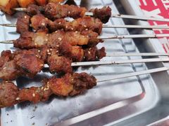 -土灶台东北大块肉烧烤(风景城邦店)