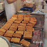 因为以前就在太平商场那边的曹宽消费过