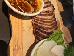 -大头虾越式风味餐厅(光明广场店)