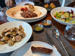 -MONICH牛排融合餐厅(和义大道购物中心店)