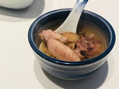 土鸡汤-八府香鸭·啫啫煲(华山路店)