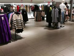 -ZARA(凯德乐峰广场店)