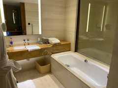 -广州汇华希尔顿逸林酒店