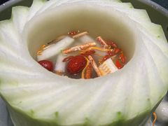 -得意咚瓜·顺德鱼生·冬瓜火锅(深圳首店)