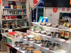 自助调料区-销魂美蛙鱼头火锅(上海首店)