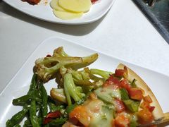 -鲜佰汇海鲜烤肉自助餐厅(银座商城泰安店)