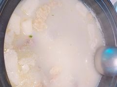 霸气竹笙王猪肚鸡-顺德公广东猪肚鸡·煲仔饭(白石洲店)