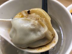 蟹黄汤包-鸡鸣汤包(罗廊巷店)