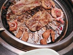 -梨花自助烤肉(西三旗万象汇黑金店)